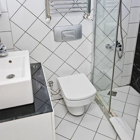 Apartahotel Noviva Taksim 3*