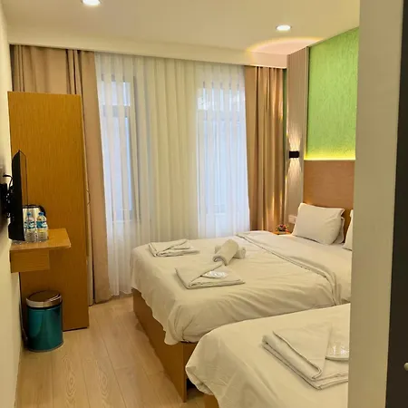 Royal Pera Taksim 3*