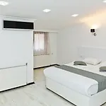 Noviva Taksim アパートホテル イスタンブール