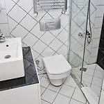 アパートホテル Noviva Taksim 3*
