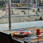 アパートホテル Noviva Taksim イスタンブール