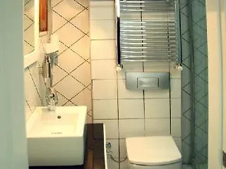 Royal Pera Taksim מלון דירות 3*