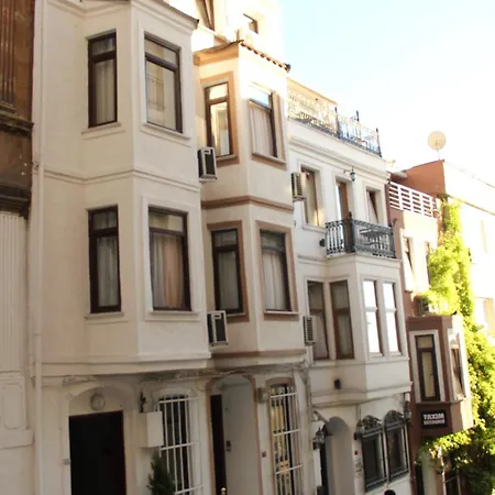 Ξενοδοχείο με διαμερίσματα Royal Pera Taksim 3*