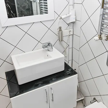 Aparthotel Noviva Taksim 3*