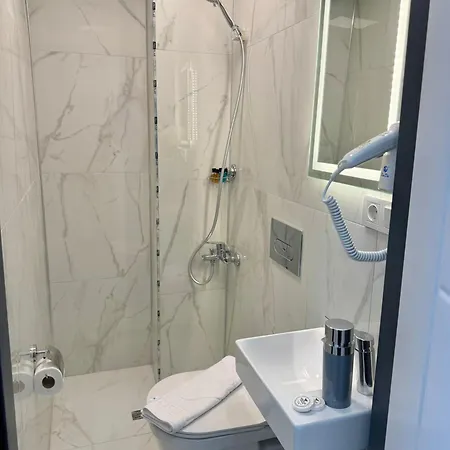 Aparthotel Noviva Taksim 3*