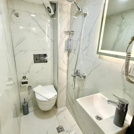 Aparthotel Noviva Taksim 3*